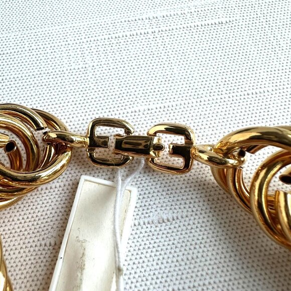 Bijoux Givenchy Gold Tone Rope Twist Bracelet 8" - Picture 13 of 13